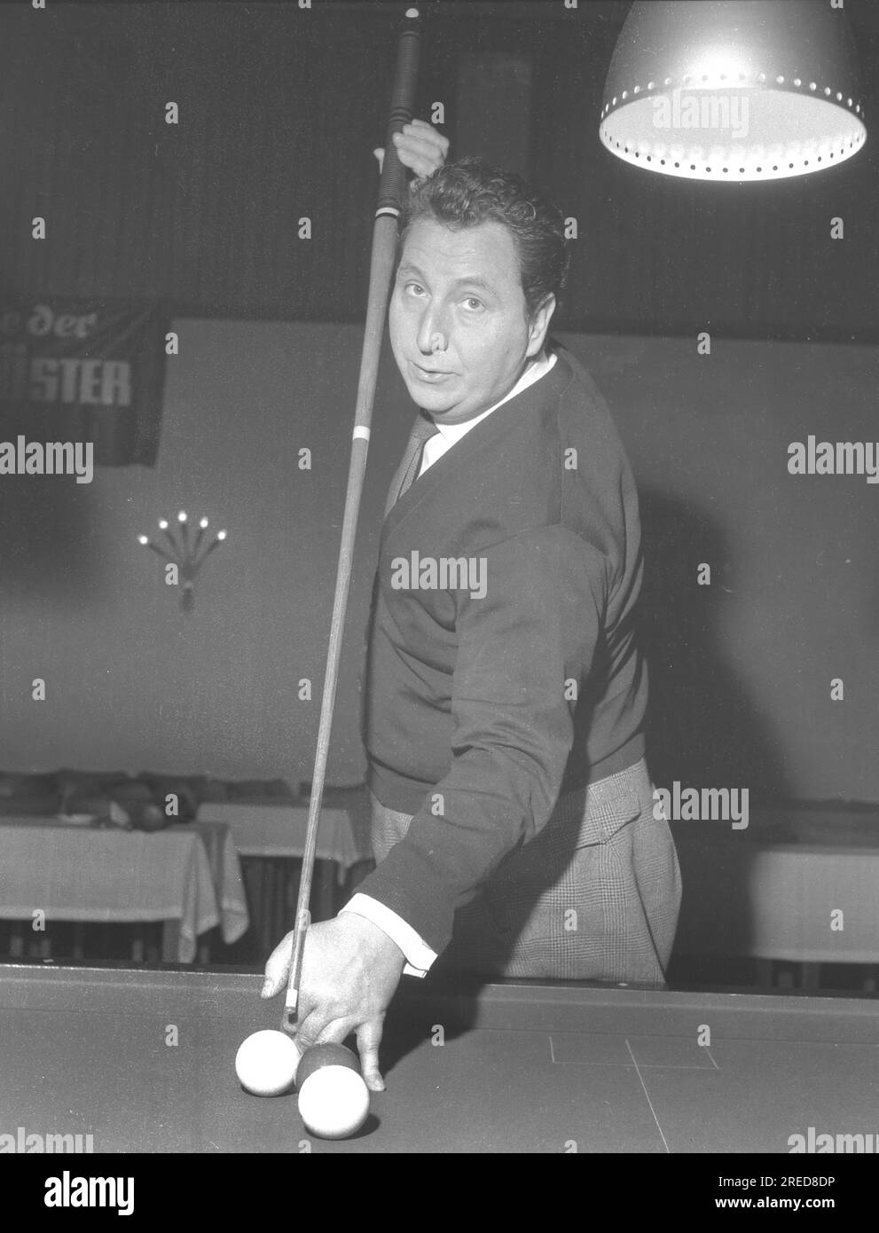 Siegfried Spielmann, Düsseldorf billiard legend Rec.: 15.12.1958. [automated translation] Stock Photo