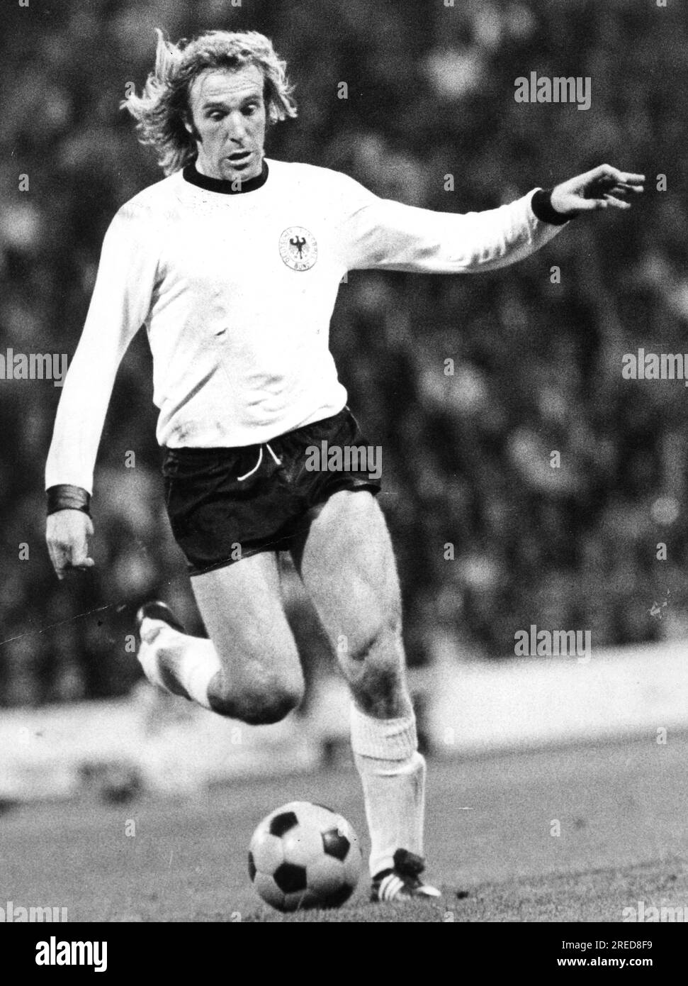 Günter Netzer (German national jersey) 11.10.1975 (estimated). [automated translation] Stock Photo