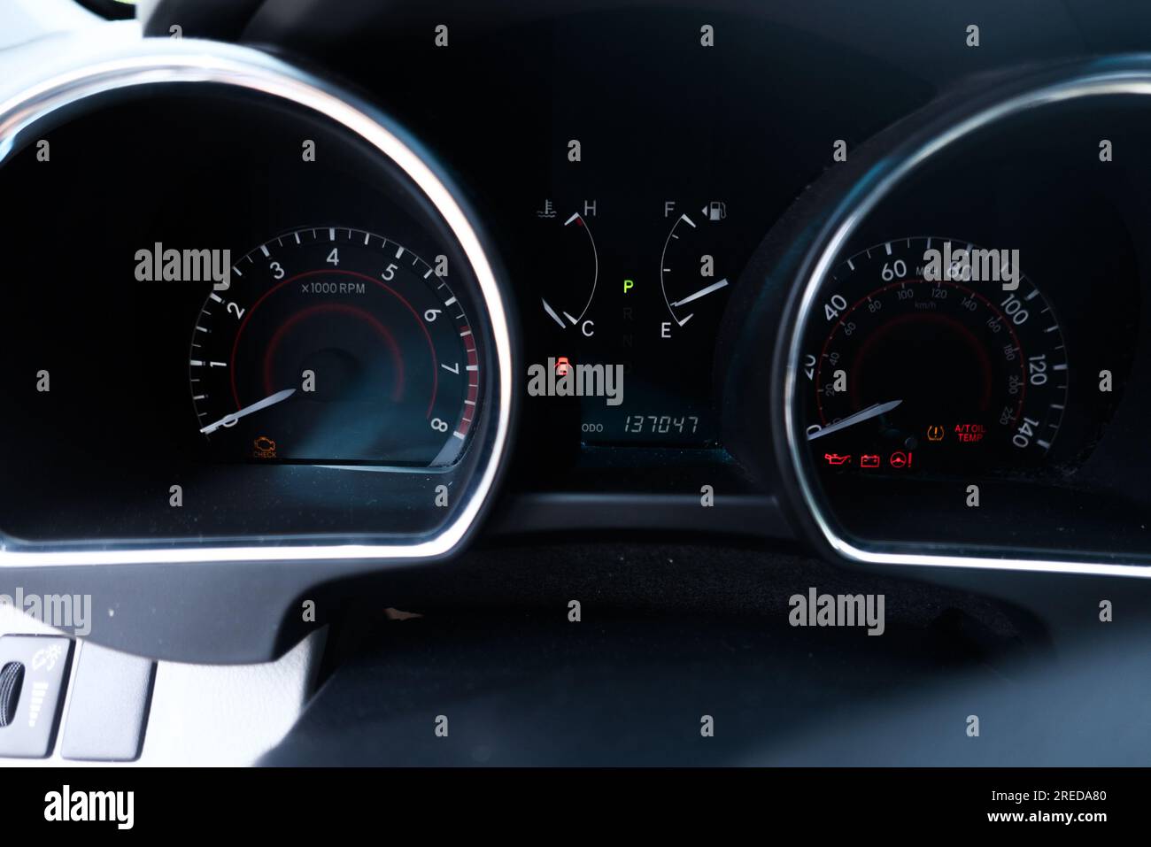 Dashboard warning lights hires stock photography and images Alamy