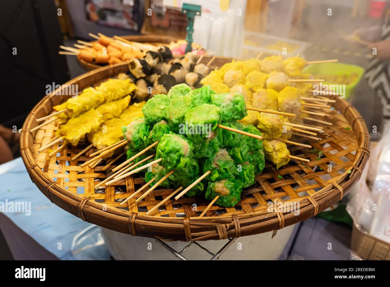 Street food seafood truck hires stock photography and images Alamy(01)