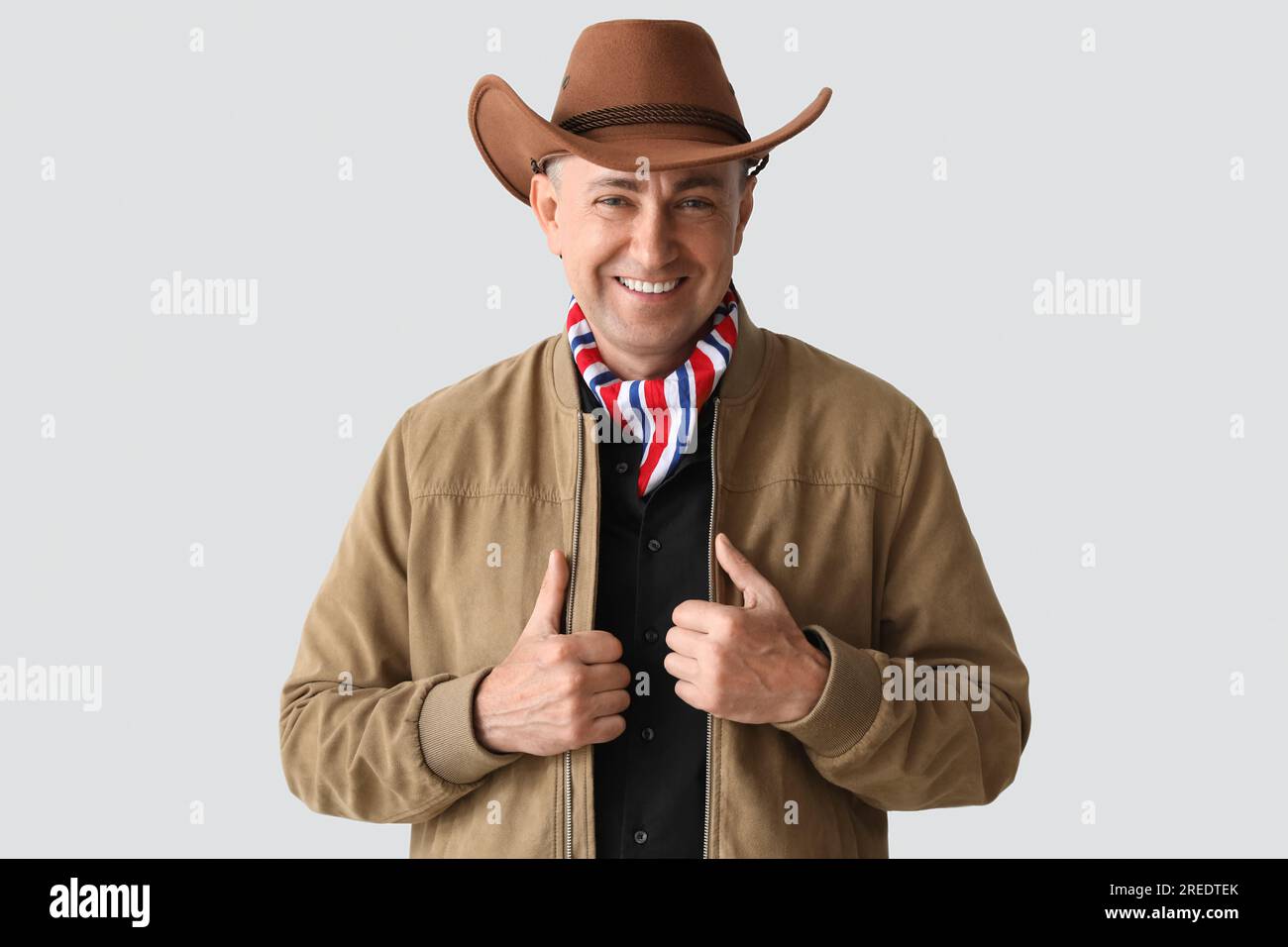 Texas mature man cowboy hat hi res stock photography and images Alamy