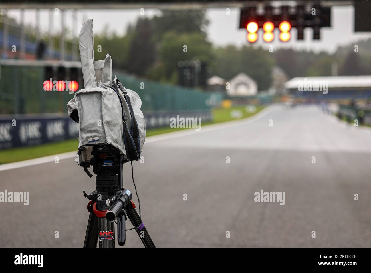 Spa-Francorchamps, Belgium. 27th July, 2023. #44 Lewis Hamilton (GBR,  Mercedes-AMG Petronas F1 Team), F1 Grand Prix of Belgium at Circuit de  Spa-Francorchamps on July 27, 2023 in Spa-Francorchamps, Belgium. (Photo by  HIGH