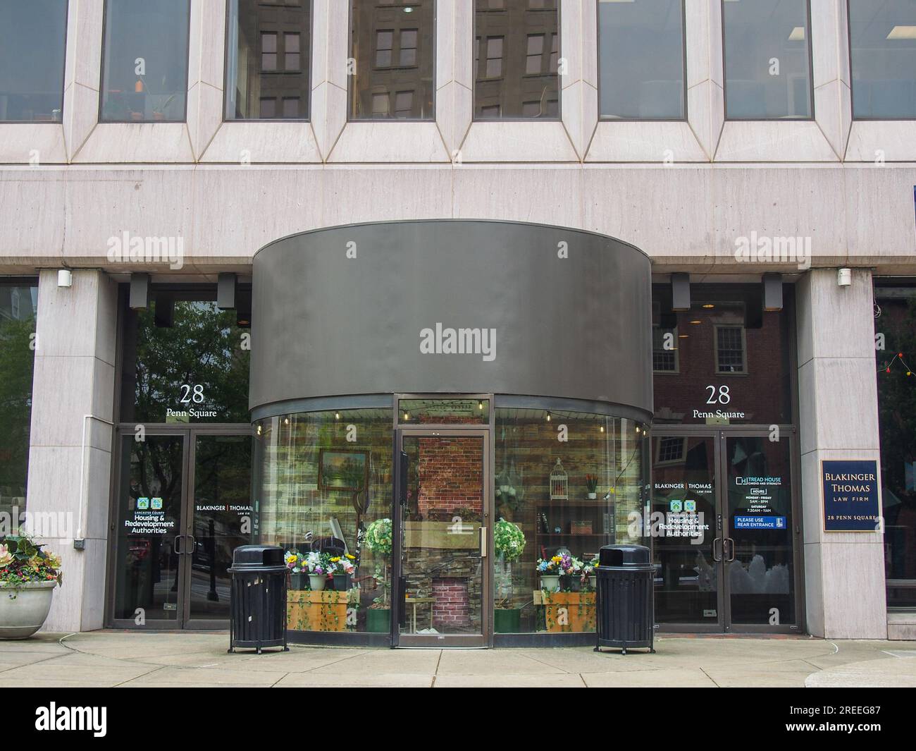 Entrance to 28 Penn Square office building, Lancaster, Pennsylvania ...