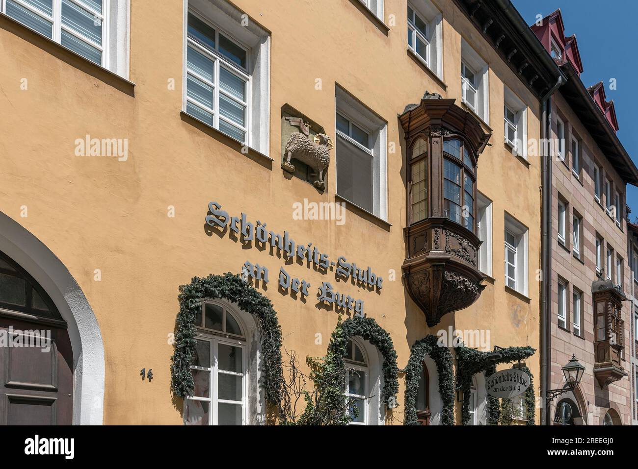 House sign, former Gasthaus Lamm, Lammsgasse 14, Nuremberg, Middle Franconia, Bavaria, Germany Stock Photo