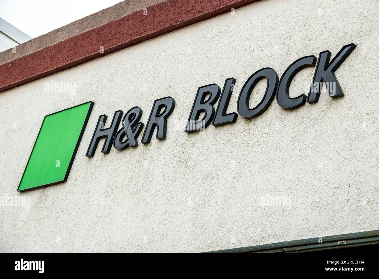 Commerce town city,H&R Block H & tax services