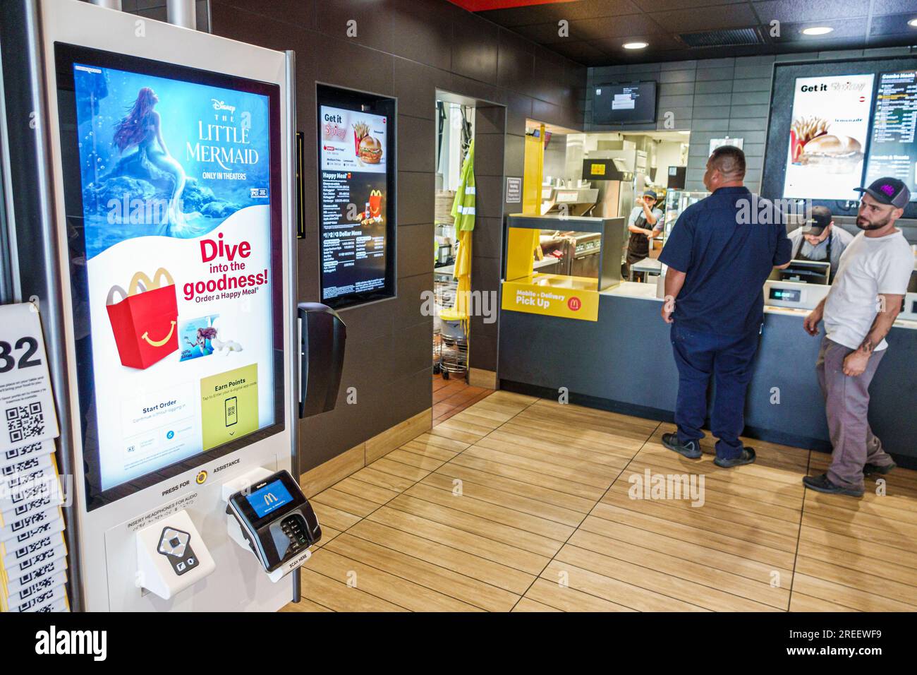 Flat Rock North Carolina,McDonald's fast food restaurant,inside