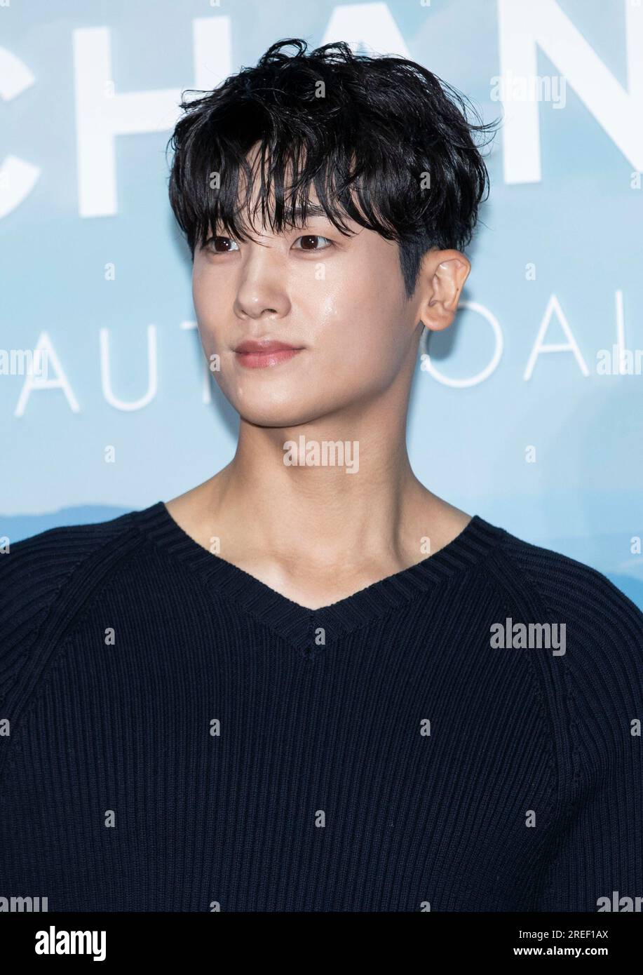 Young Male Korean Actors