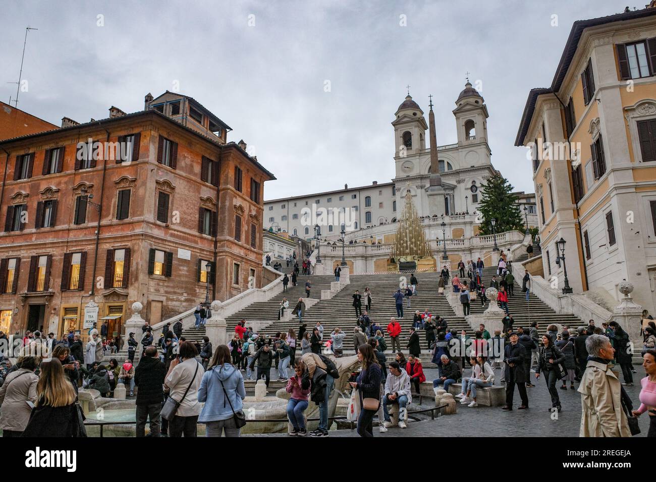fontana di piazza di spagna