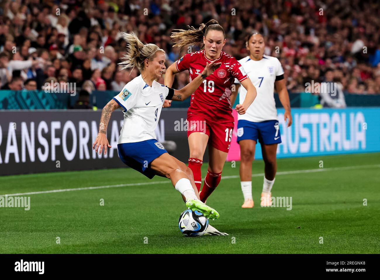 Sydney, Australia, 28 July, 2023. Rachel Daly of England controls the ...