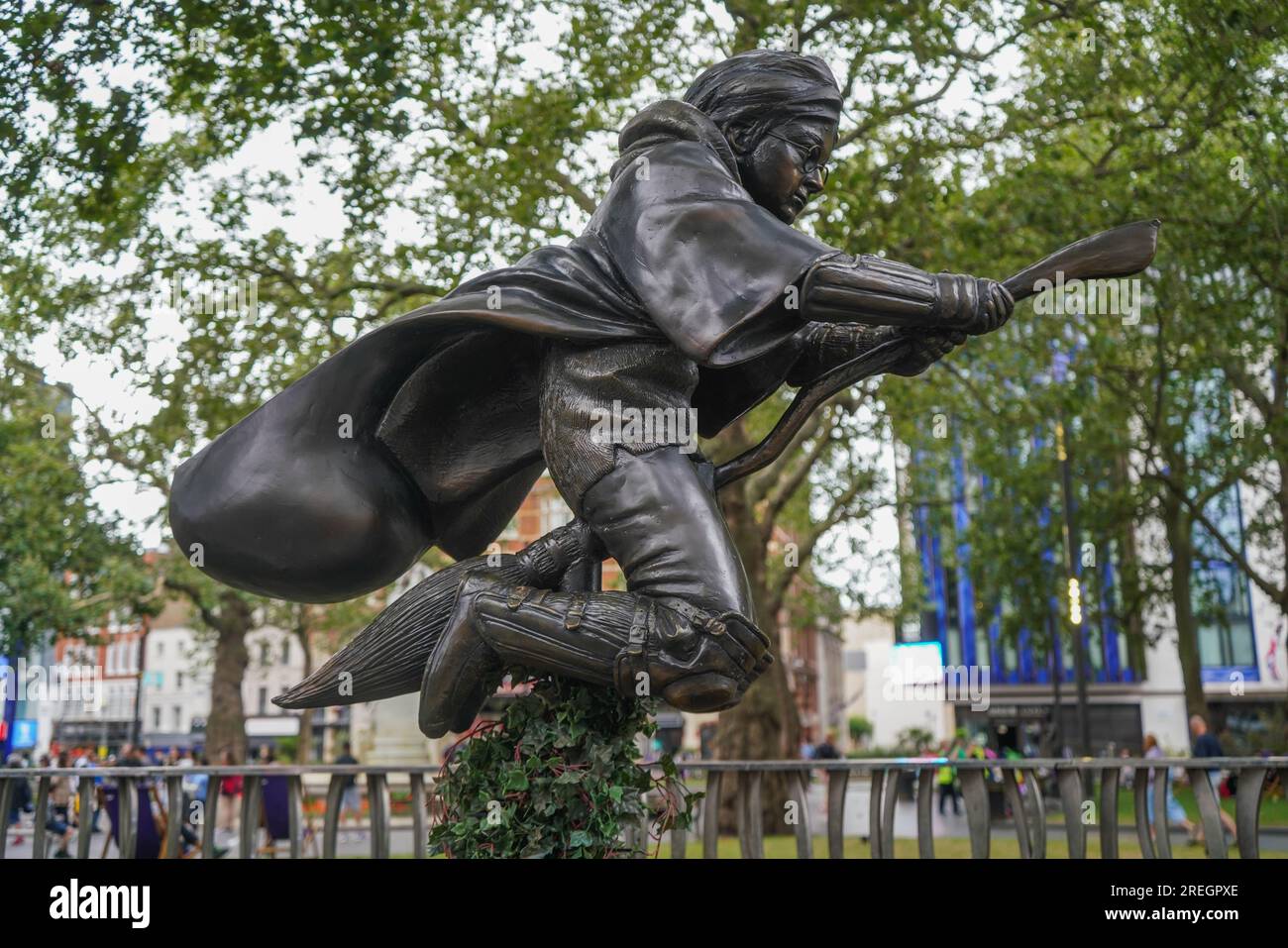 Harry potter leicester square hires stock photography and images Alamy