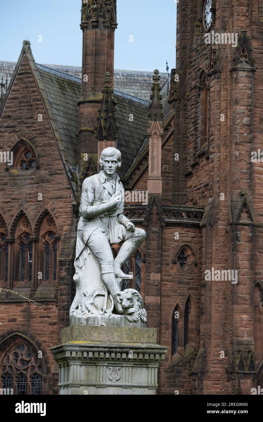 Statue of Robert Burns  in Dumfries town centre Dumfries and Galloway Scotland Stock Photo