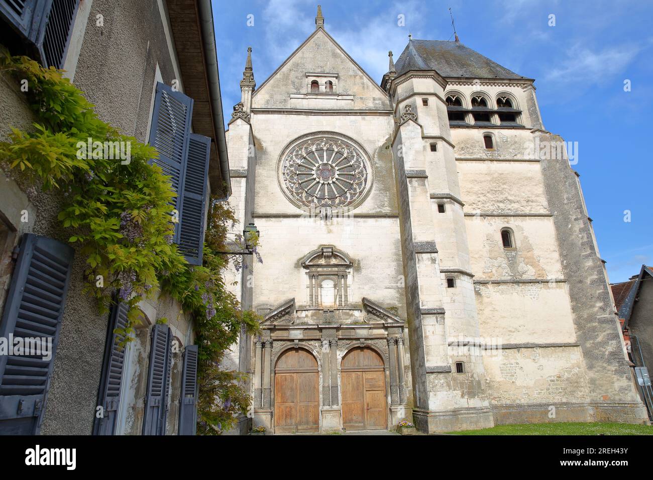 The external facade of Saint Etienne church in Bar sur Seine, Aube, Grand Est, champagne ardenne, France, with gothic architecture Stock Photo