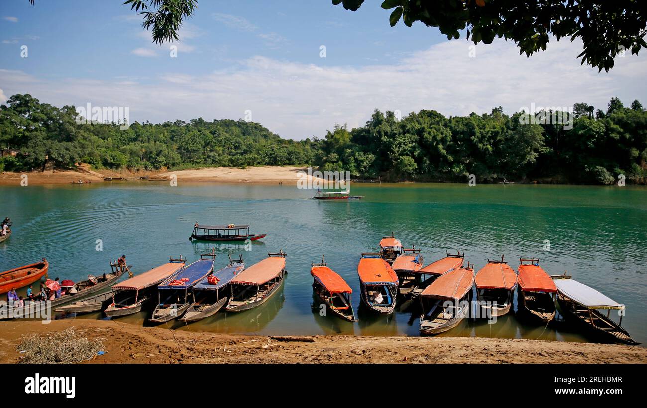 Lalakhal' is a tourist area and important place in Jaintapur Upazila of Sylhet. Sari Goain River flows by the side of Lalakhal. There are many bends i Stock Photo