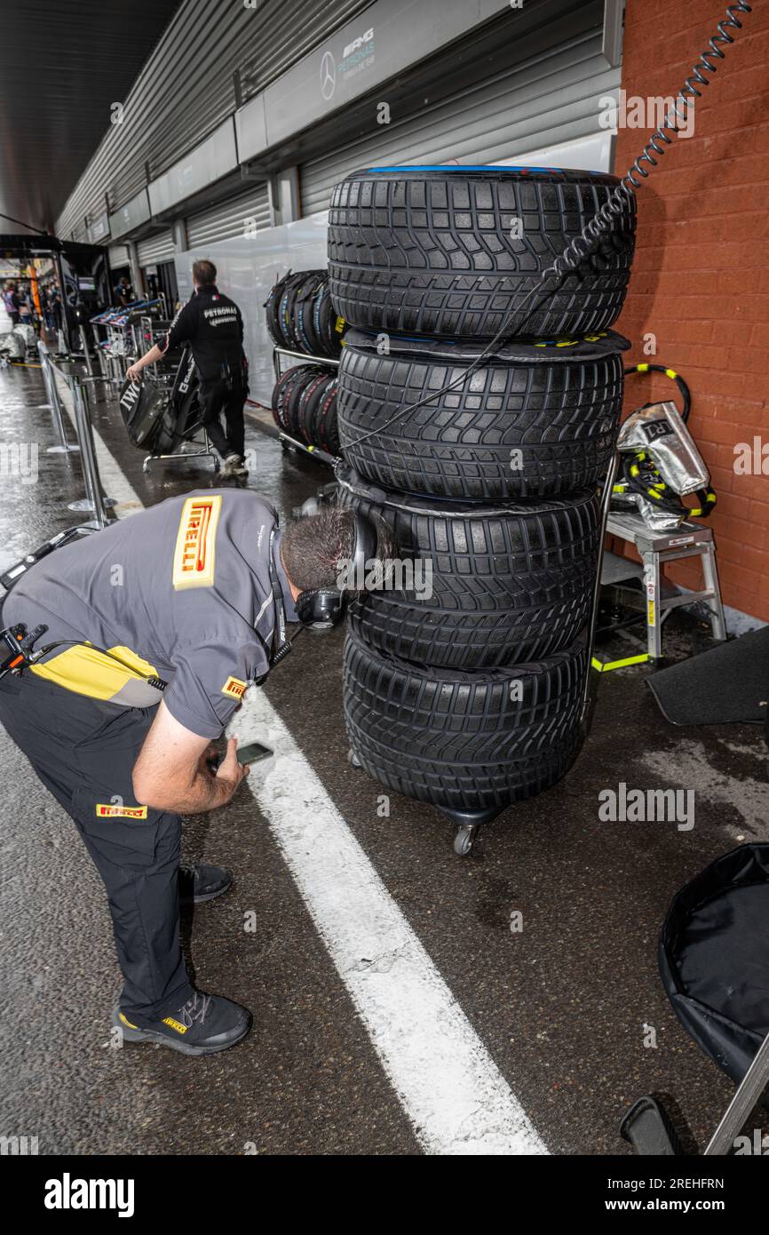 Rain tyres hi-res stock photography and images - Alamy