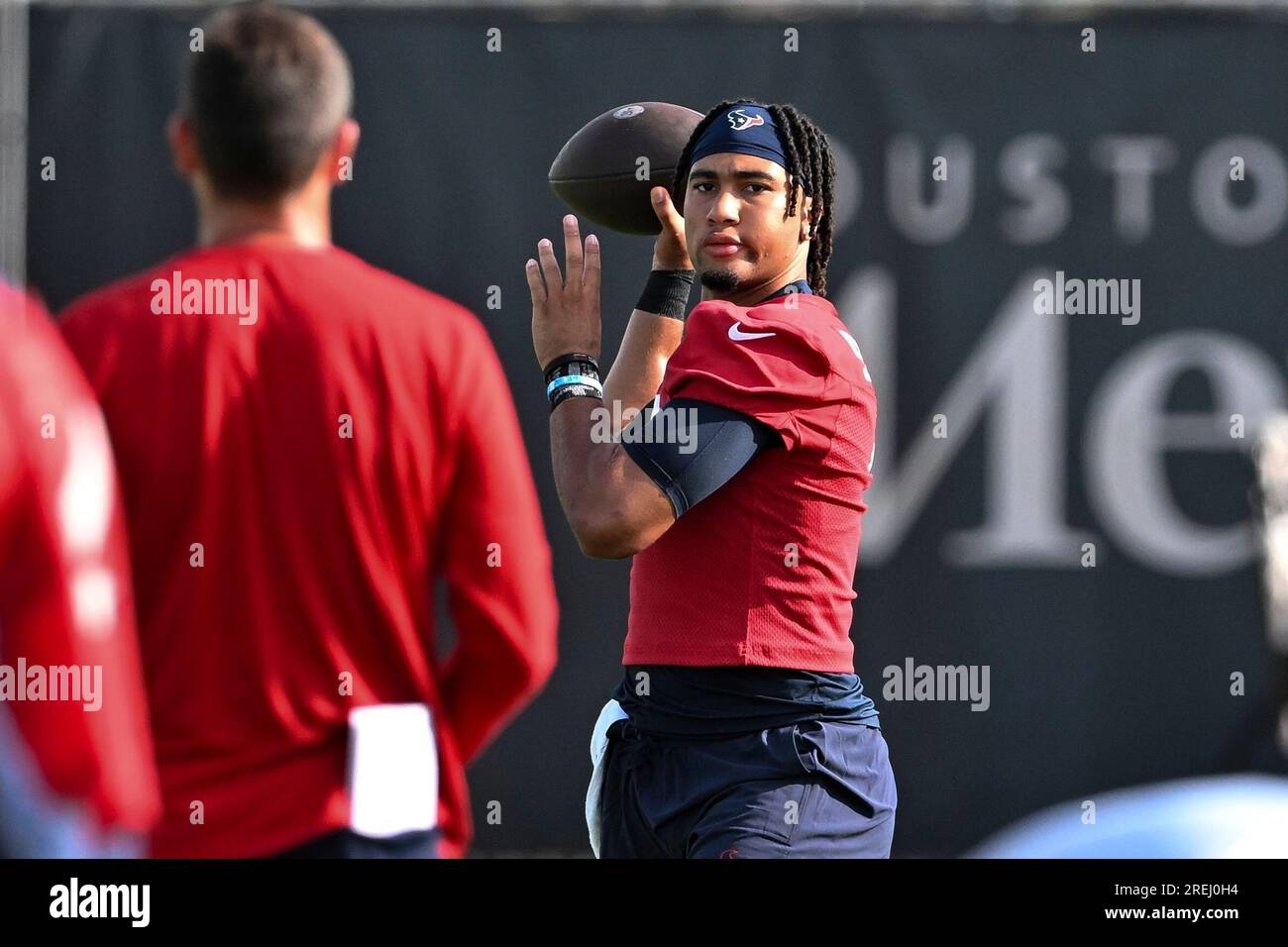 The Houston Texans huddle up during the NFL football team's training camp  at Houston Methodist Training Center, on Wednesday, July 26, 2023, in  Houston. (AP Photo/Maria Lysaker Stock Photo - Alamy