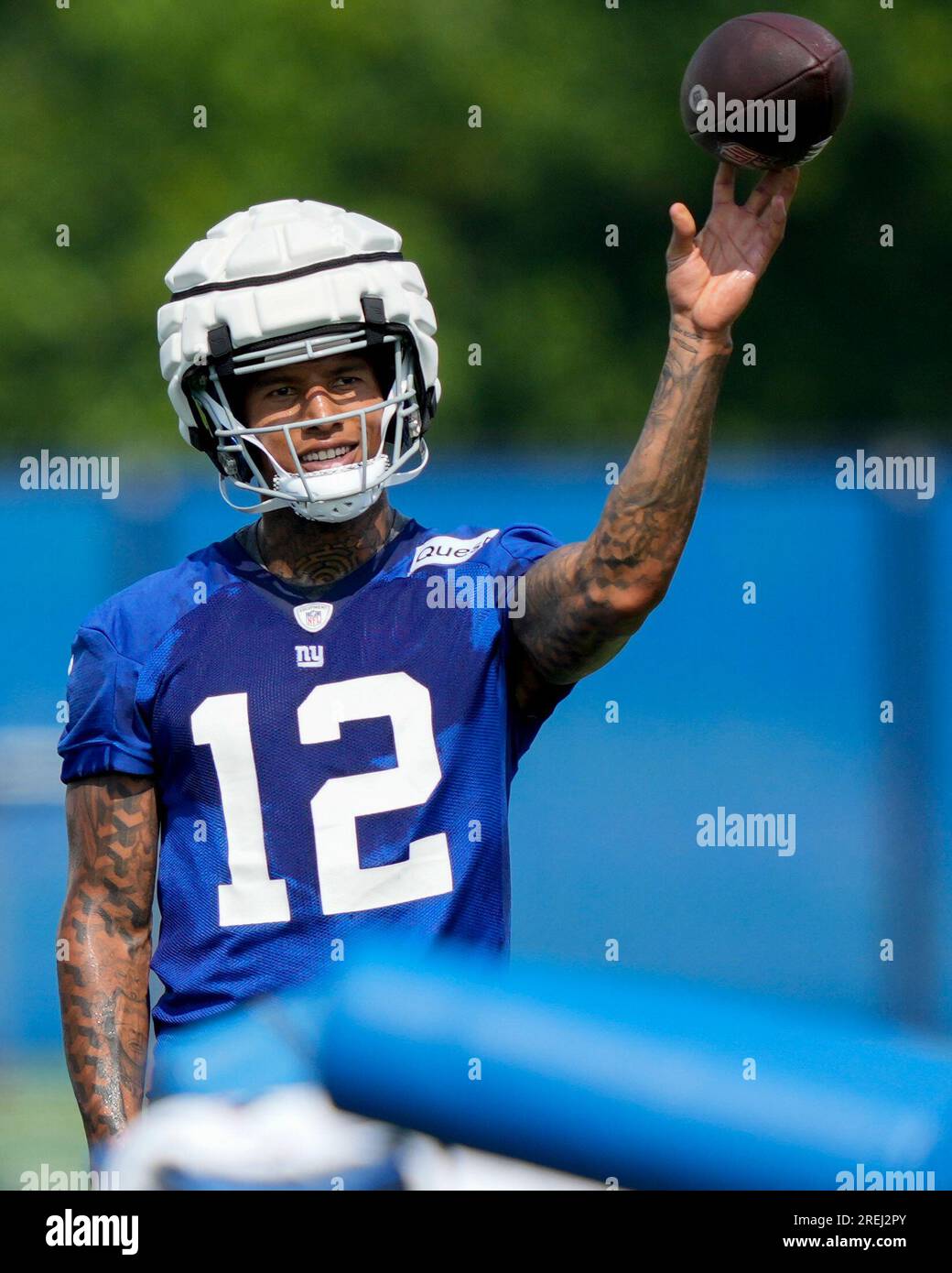 New York Giants Tight End Darren Waller (12) Participates In Training ...