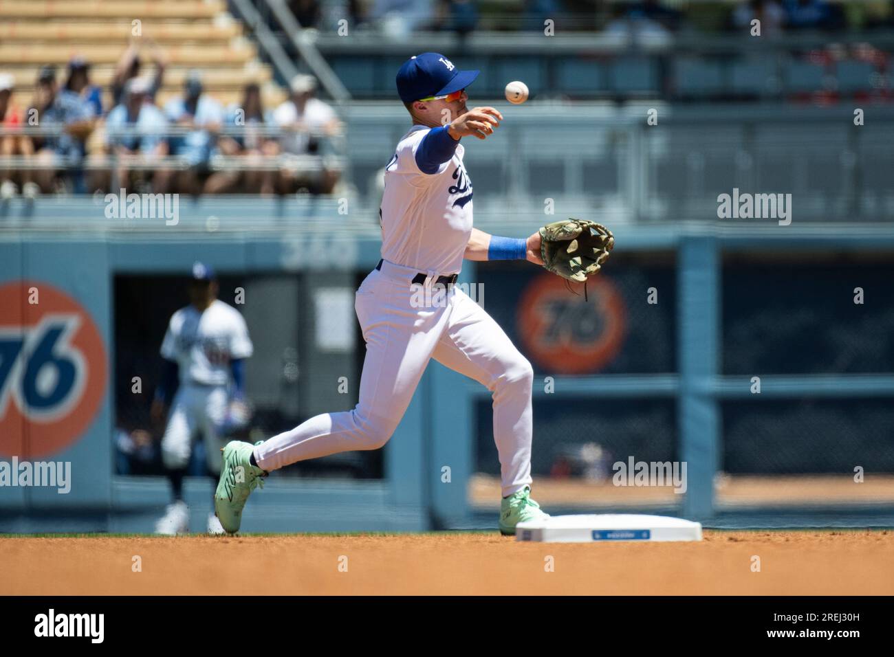 Los Angeles Dodgers second baseman Kike Hernandez (8) throws during the