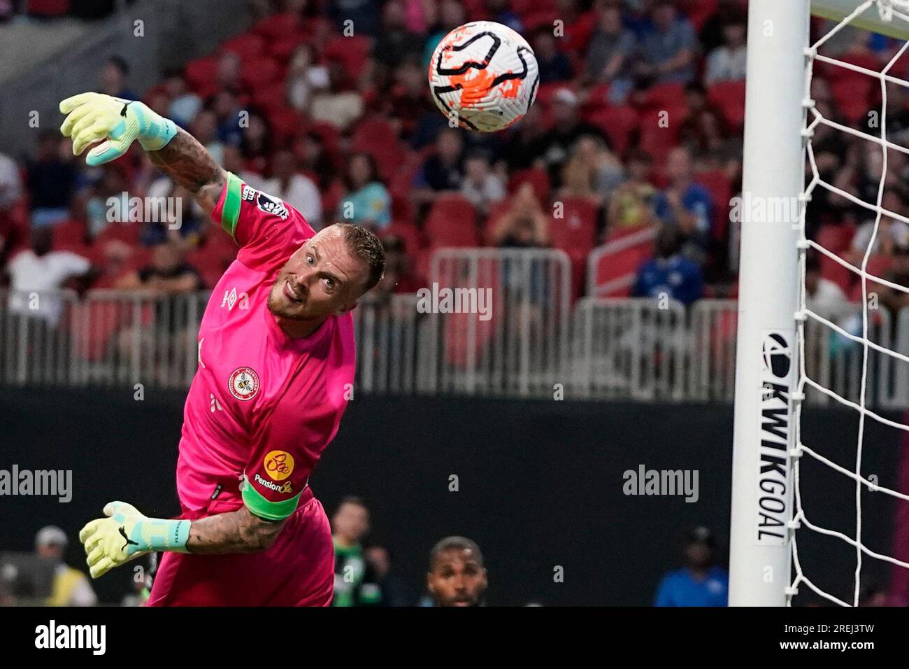 Brentford goalkeeper Mark Flekken defends the goal against Brighton during  a Premier League Summer Series soccer match Wednesday, July 26, 2023, in  Atlanta. (AP Photo/Brynn Anderson Stock Photo - Alamy