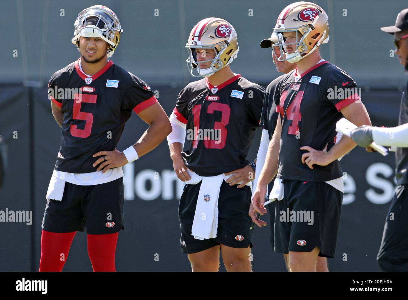 San Francisco 49ers quarterback Trey Lance passes during the NFL team's  football training camp in Santa Clara, Calif., Thursday, July 27, 2023. (AP  Photo/Jeff Chiu Stock Photo - Alamy