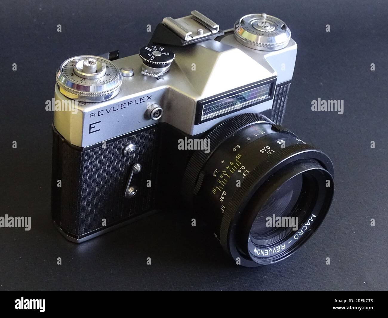 Review: The Chinon CE-3 & Revueflex AC1