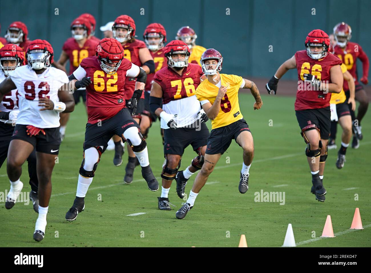 southern-california-ncaa-college-football-players-practice-in-los