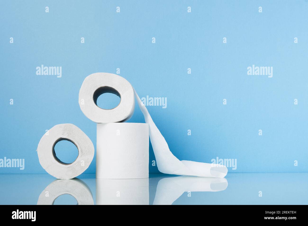 Toilet roll stack hi-res stock photography and images - Alamy