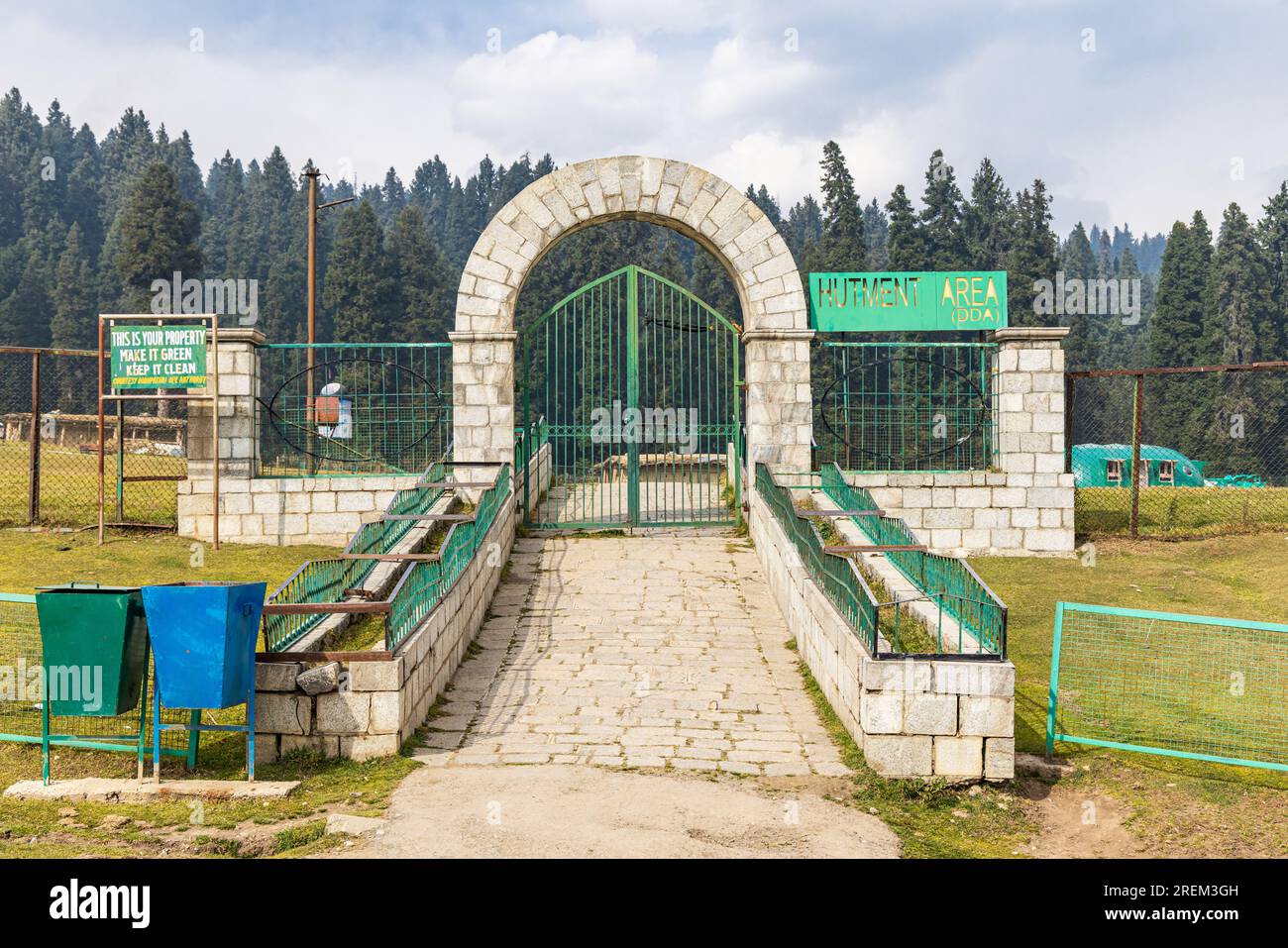 Khansahib Tehsil, Jammu and Kashmir, India. October 31, 2022. Metal gate to a hutment encampment area Stock Photo
