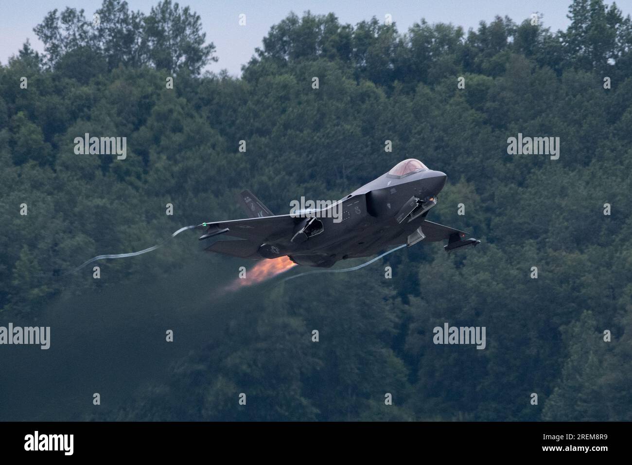 A U.S. Air Force F35 Lightning II assigned to the 354th Fighter Wing