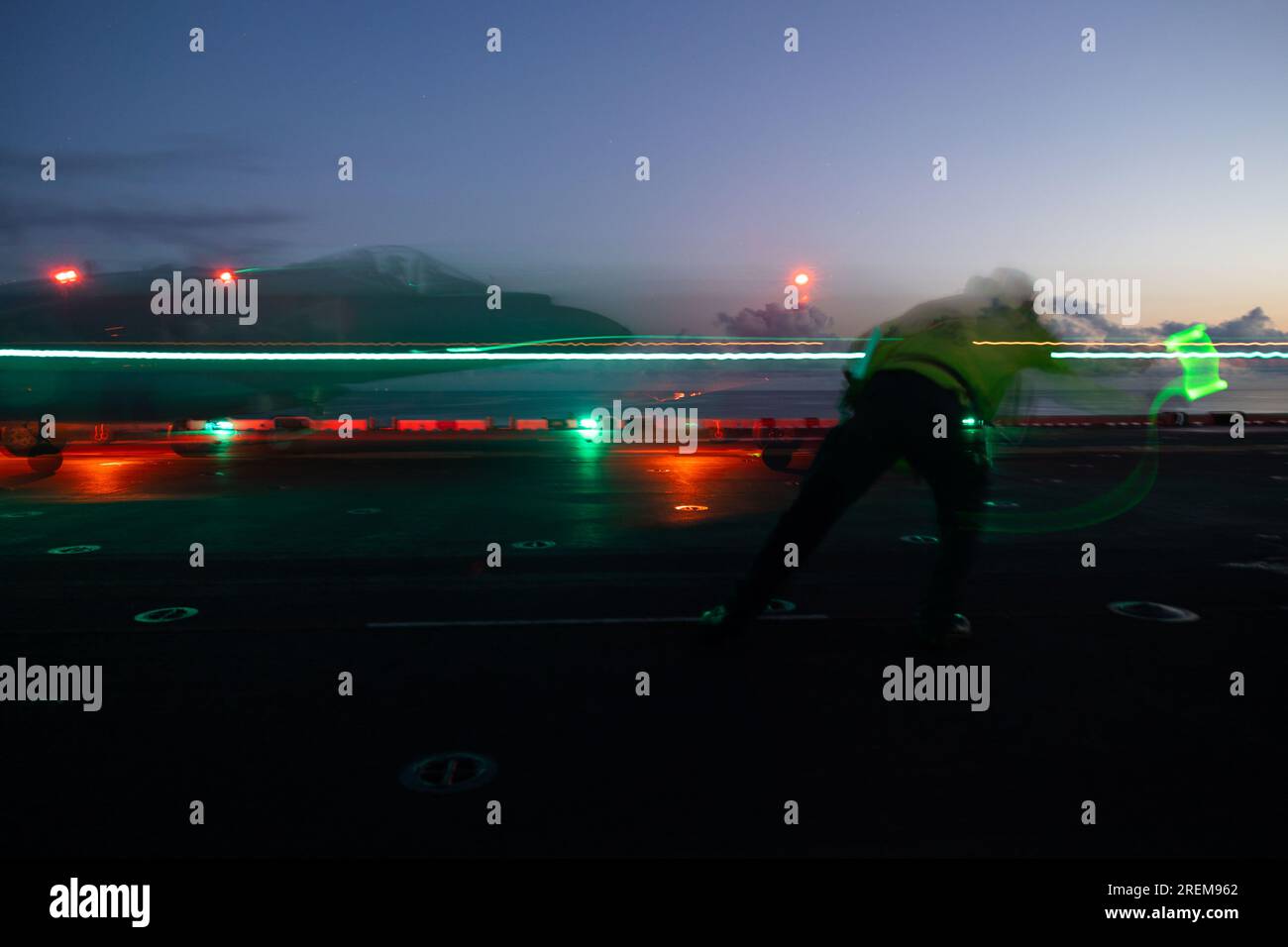 atlantic-ocean-july-22-2023-aviation-boatswain-s-mate-handling-2nd