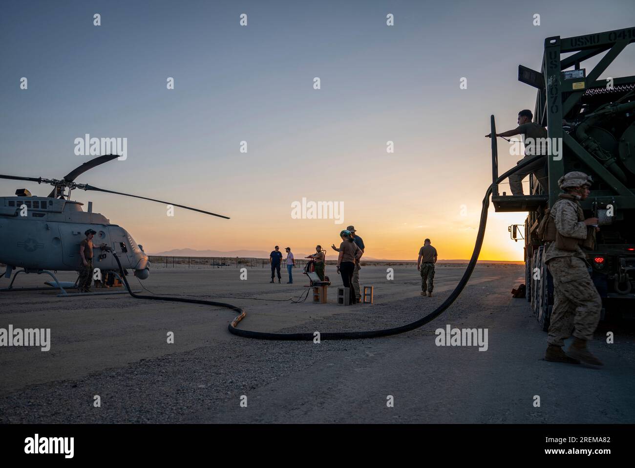 U.S. Navy Sailors from Helicopter Sea Combat Squadron21 (HSC21), re