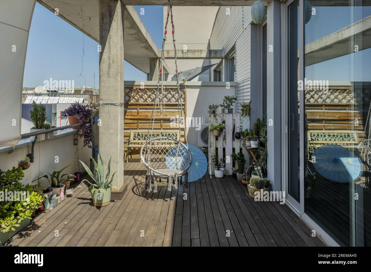View of 75 Industrial Patio Ideas You'll Love - March, 2026 | Houzz