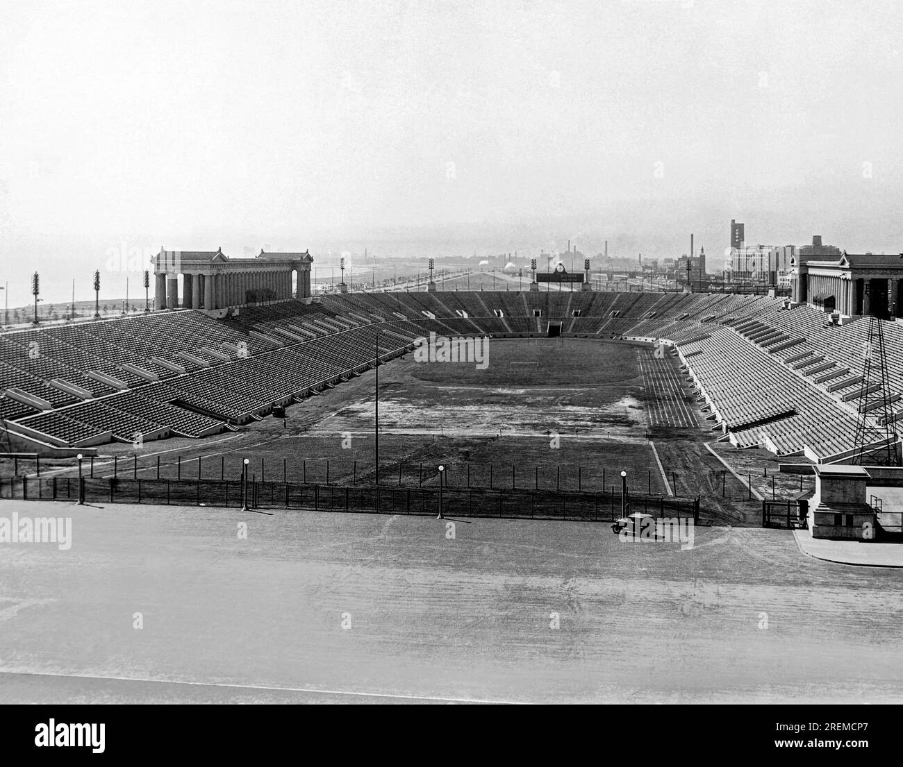 Chicago, Illinois c 1925 Soldier Field in Chicago Stock Photo Alamy