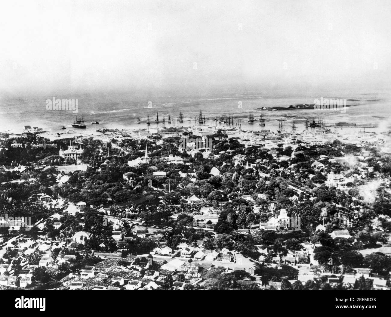 Vintage honolulu Black and White Stock Photos & Images - Alamy Vintage honolulu Black and White Stock Photos & Images - Alamy