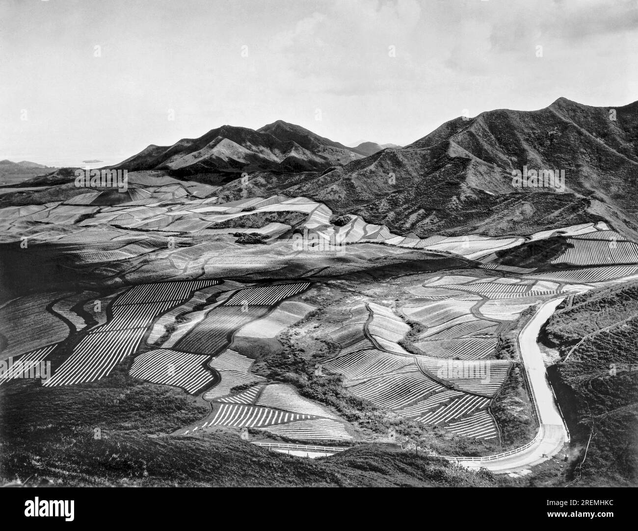 Outdoors patchwork quilt Black and White Stock Photos & Images - Alamy