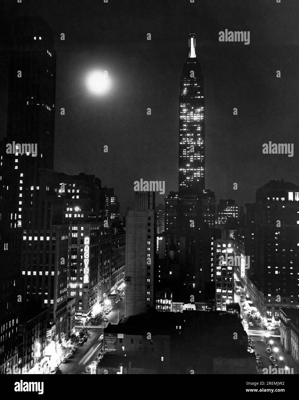 New York, New York October 20, 1945 The Empire State Building, the