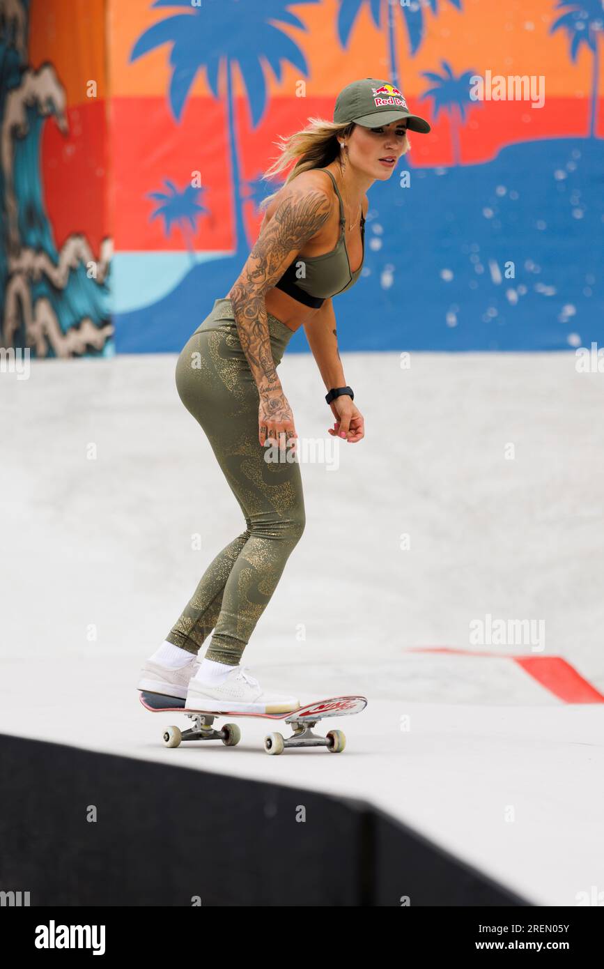 VENTURA, CA JULY 21 Leticia Bufoni competes during Men's Skateboard