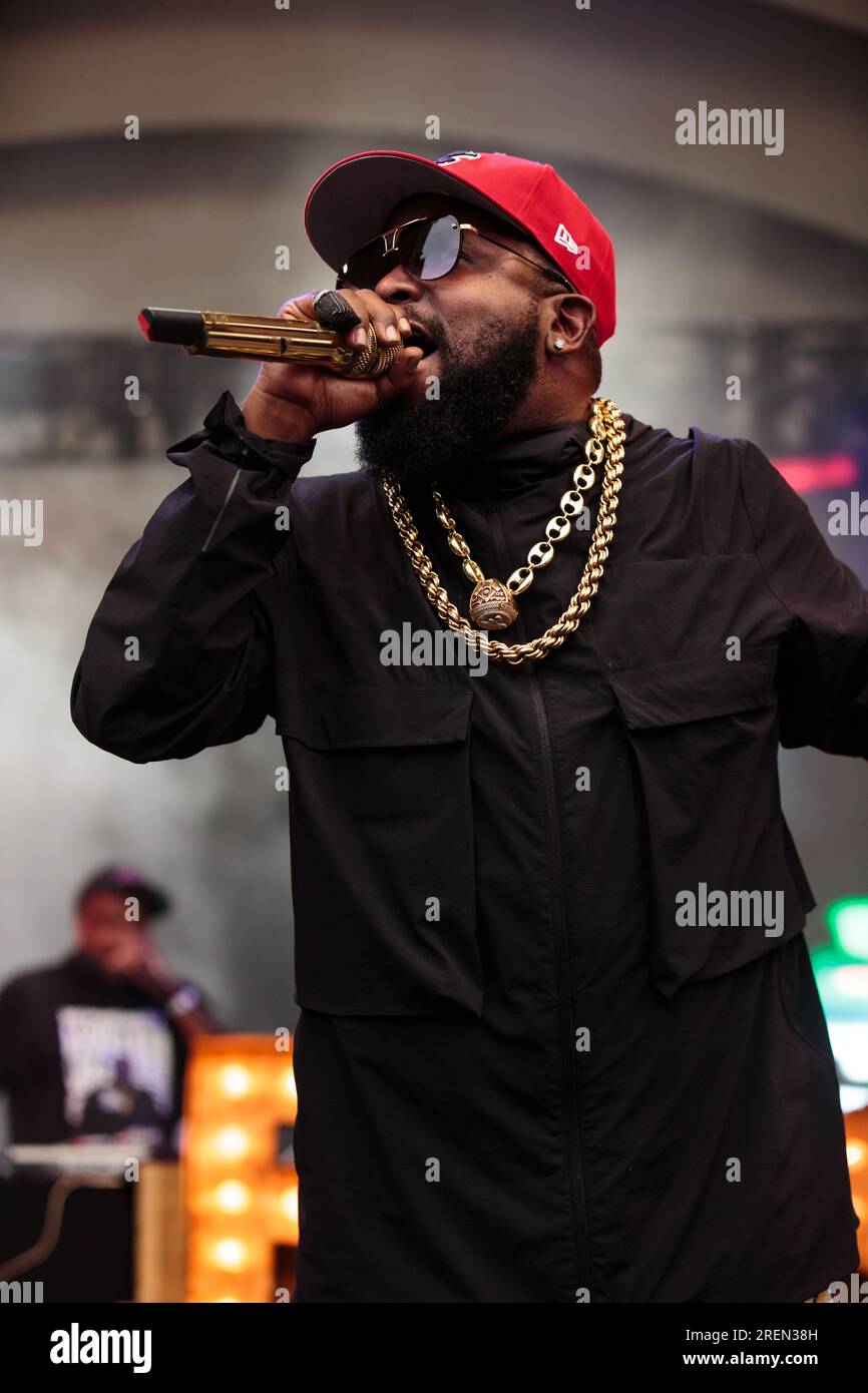 Andre 3000 and big boi hi-res stock photography and images - Alamy