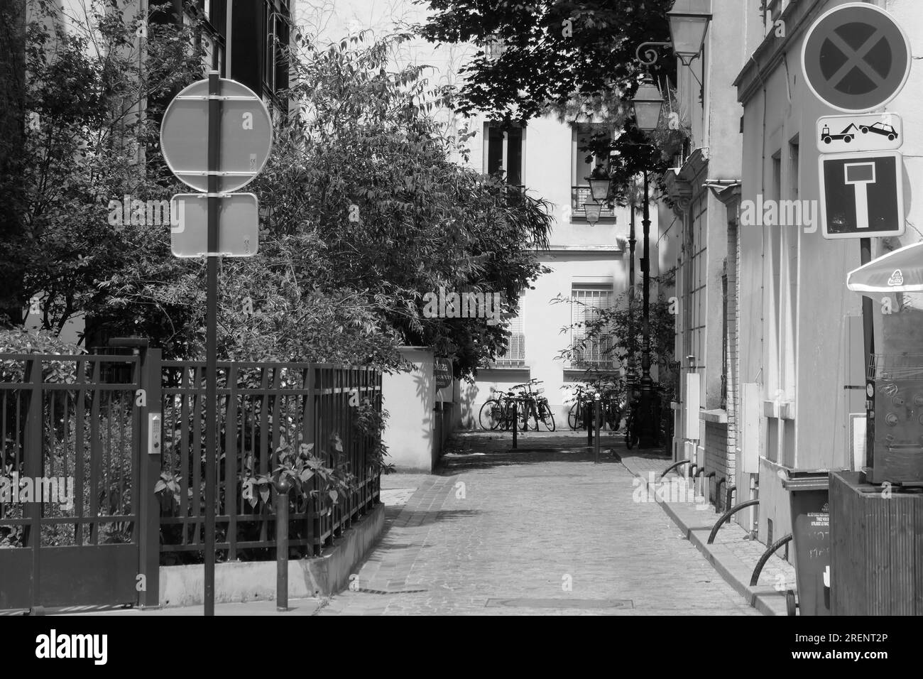 Paris, Rue Erard, Sackgasse // Paris, Rue Erard, Cul-de-sac Stock Photo