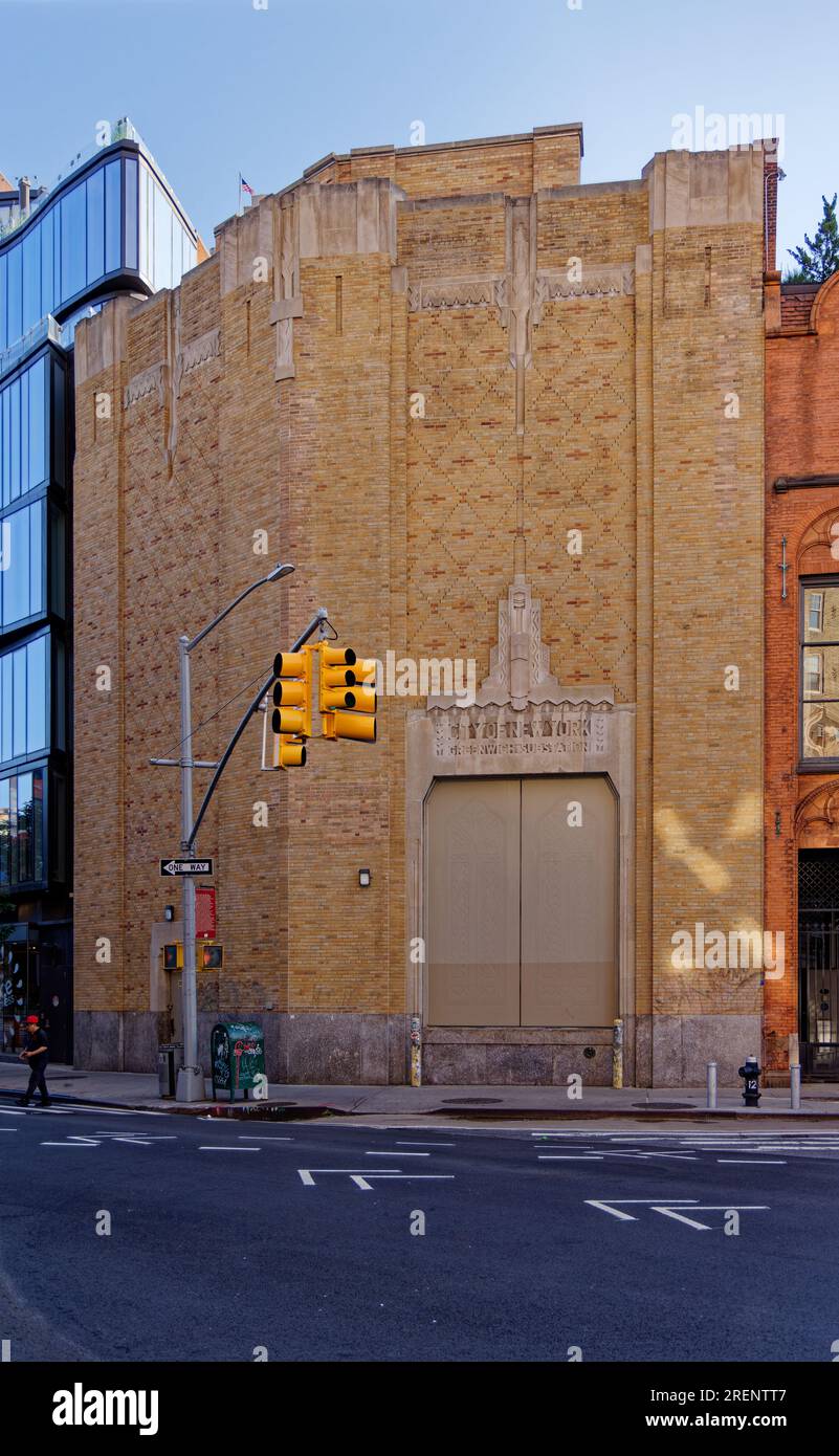 West Village: Art Deco-styled Greenwich Substation, built in 1930, still powers the IND subway, in Manhattan’s Greenwich Village Historic District. Stock Photo