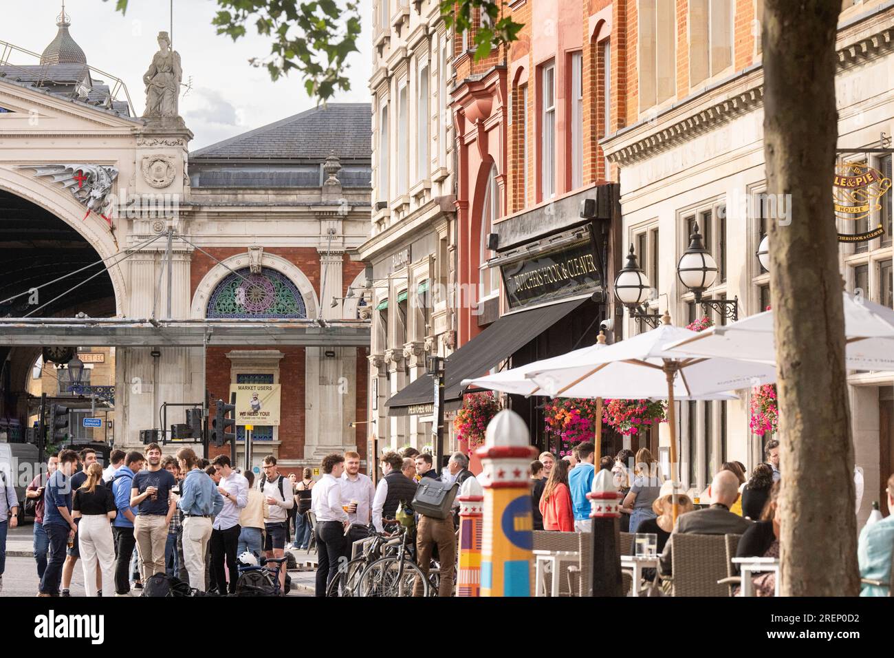 The Butchers Hook & Cleaver Smithfield Market Stock Photo