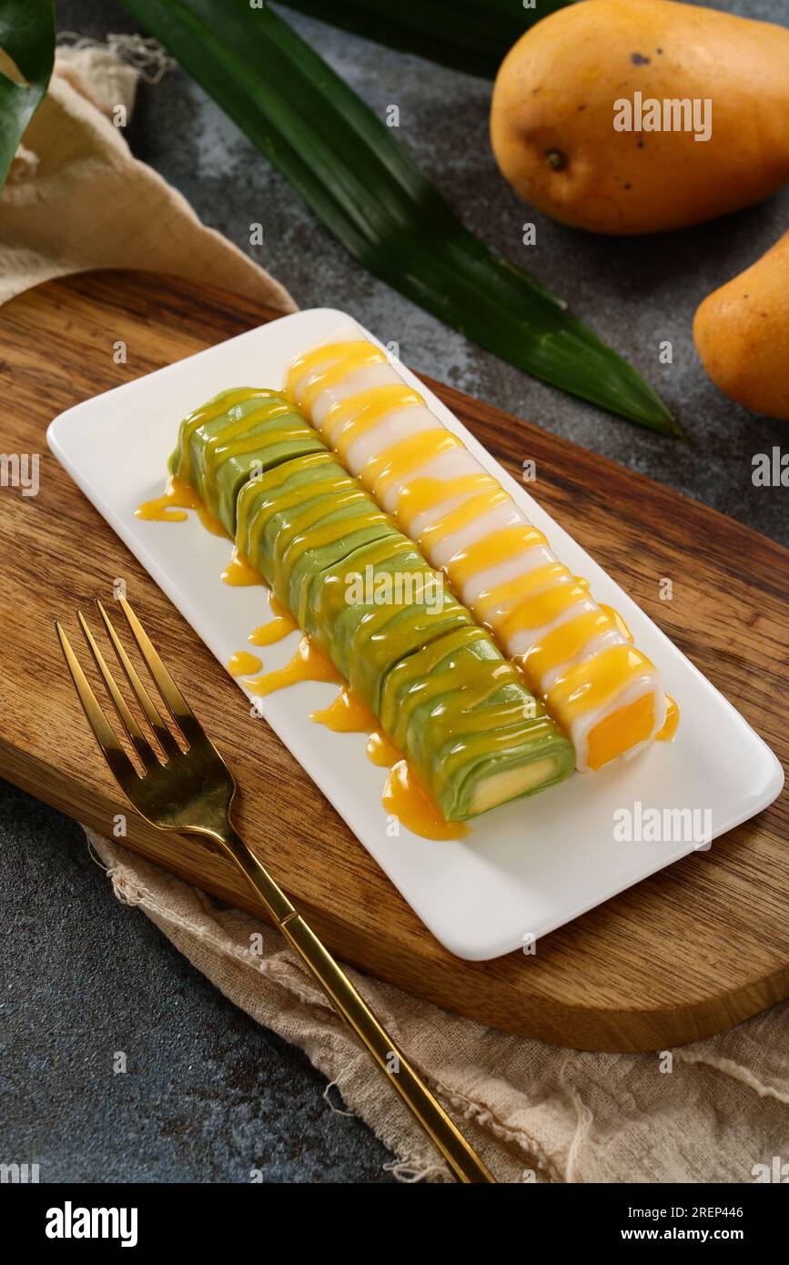 Indian sweet roll hi-res stock photography and images - Alamy