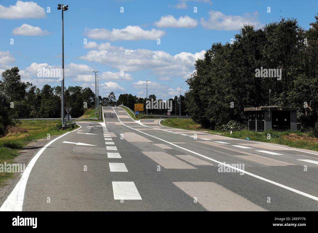 Zagreb, Croatia. 27th July, 2023. The road at the exit from the highway, which is in bad condition, but because of its specific appearance is called '50 shades of gray' in Zupanja, Croatia on July 28, 2023. Photo: Emica Elvedji/PIXSELL Credit: Pixsell/Alamy Live News Stock Photo