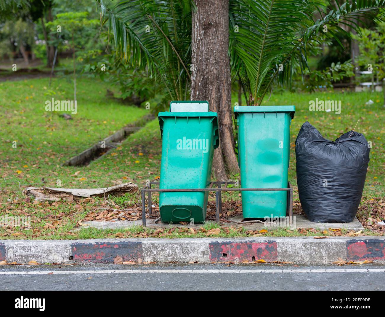 Trash street texture hires stock photography and images Alamy