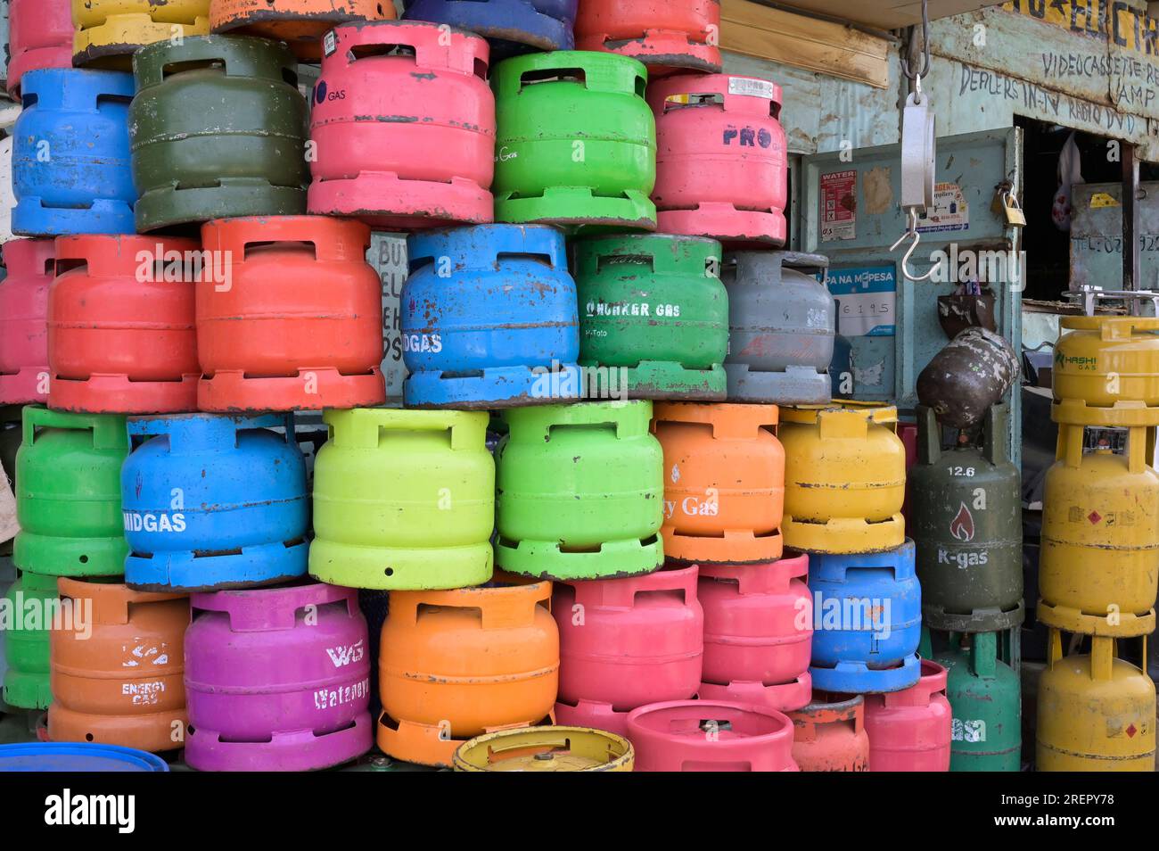 KENYA, Nairobi, Slum Kibera, cooking fuel, gas cylinder for sale