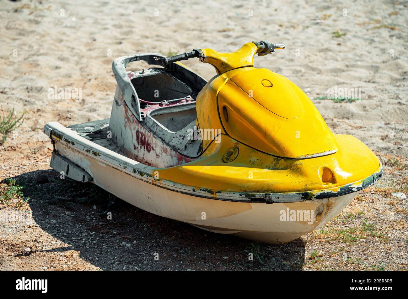 old jet ski on abandoned beach. old age water scooter Stock Photo Alamy