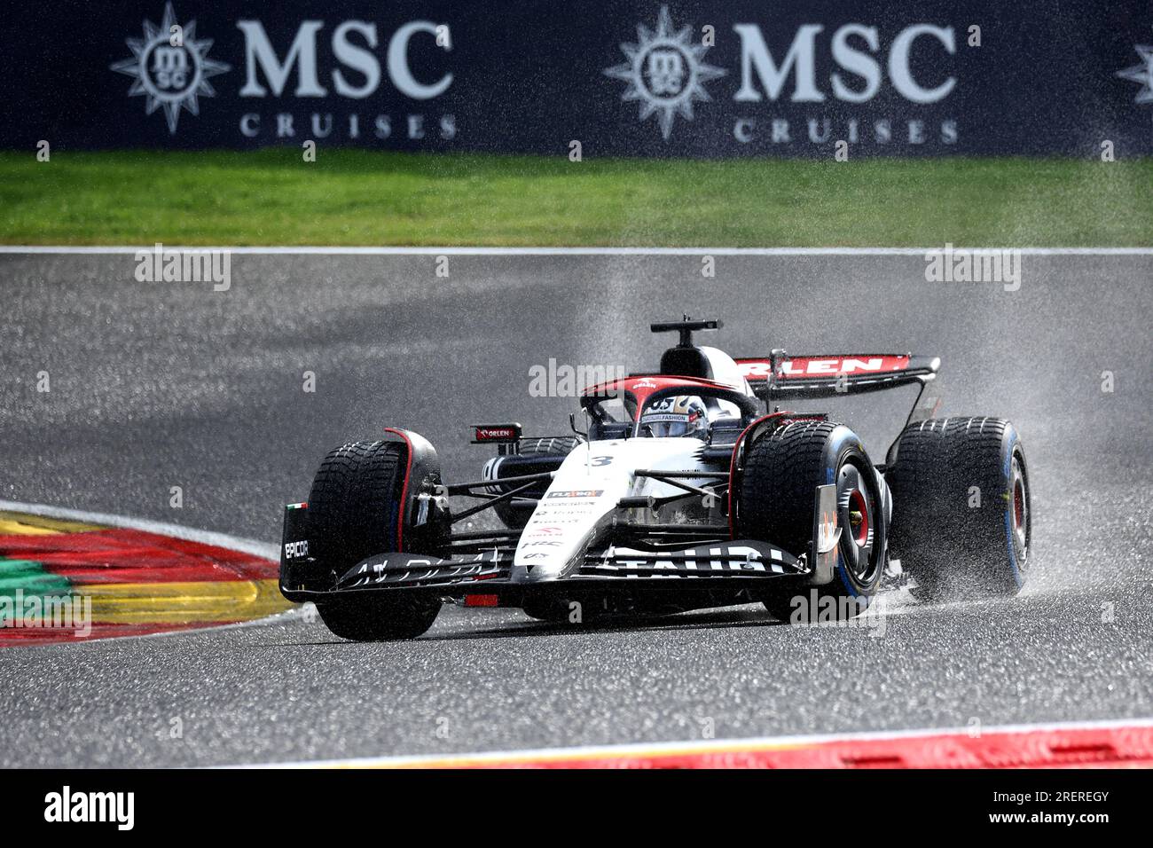 Jolyon Palmer is ready for Formula 1 race debut - Pastor Maldonado