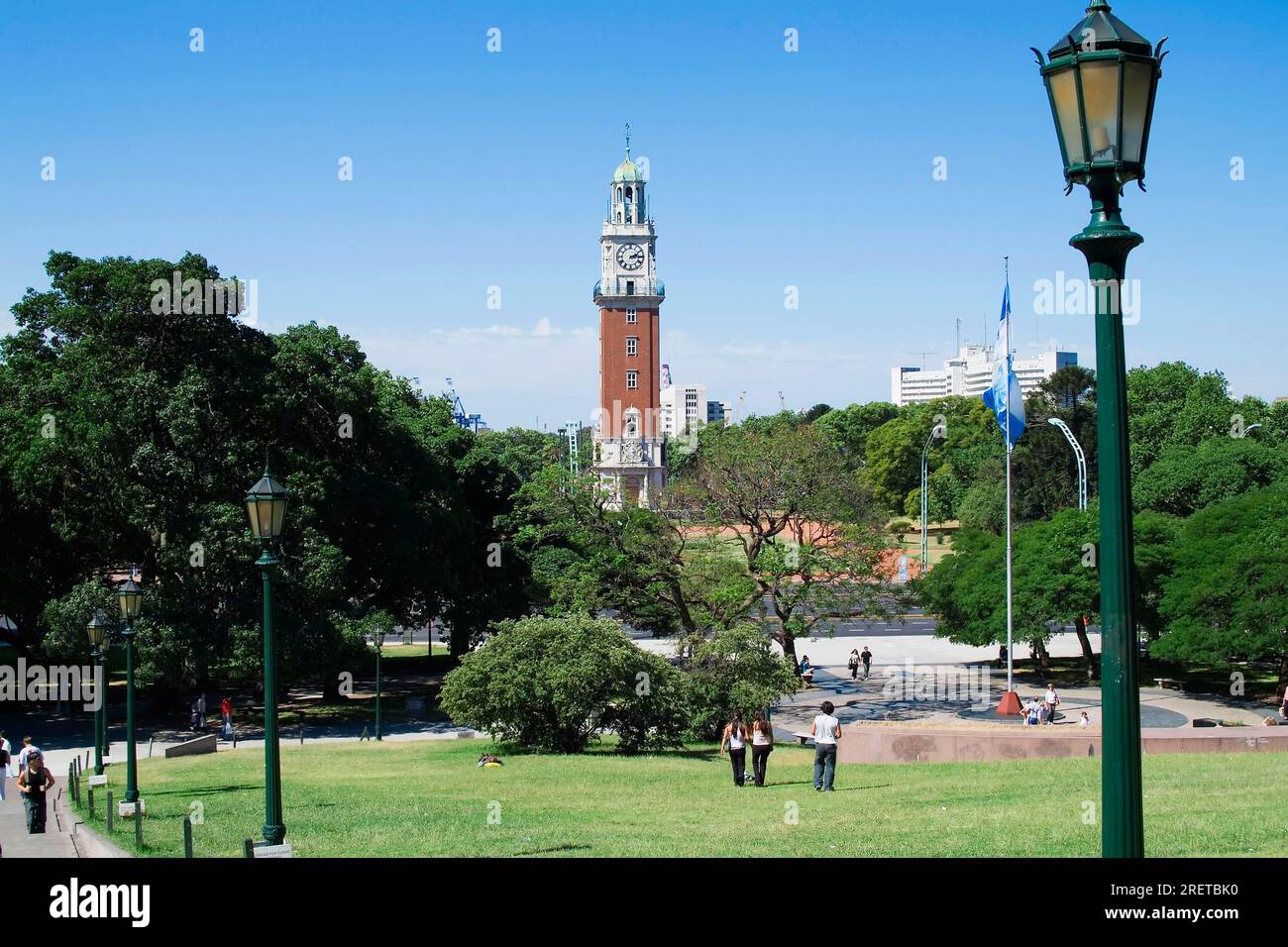 Torre Monumental (Torre de los Ingleses - English tower) and Retiro railway  station, Buenos Aires, Argentina Stock Photo - Alamy