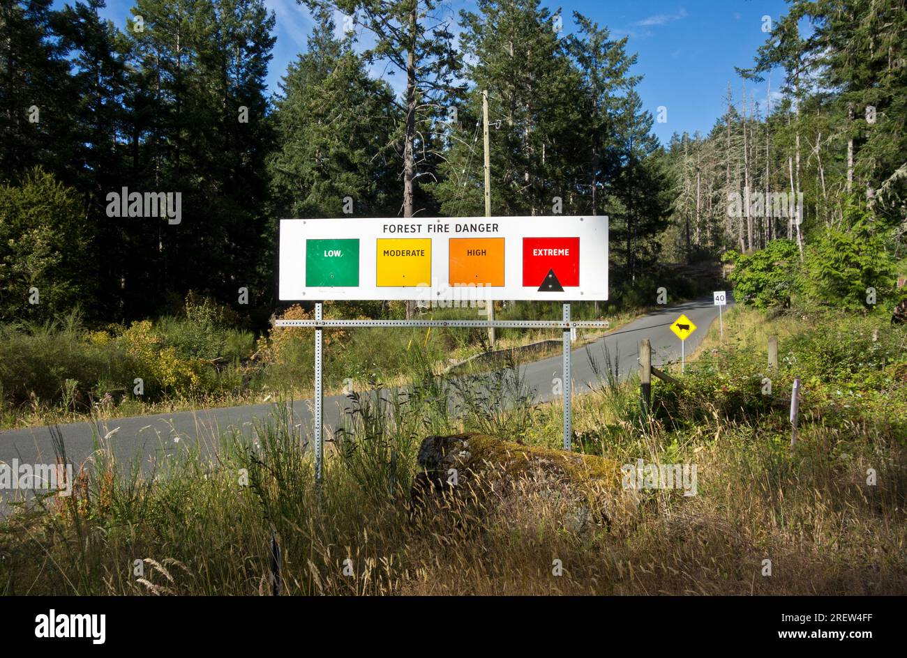 Sign warning of Extreme Forest Fire danger in the Cowichan Valley of Vancouver Island, British Columbia (July 22, 2023). Stock Photo