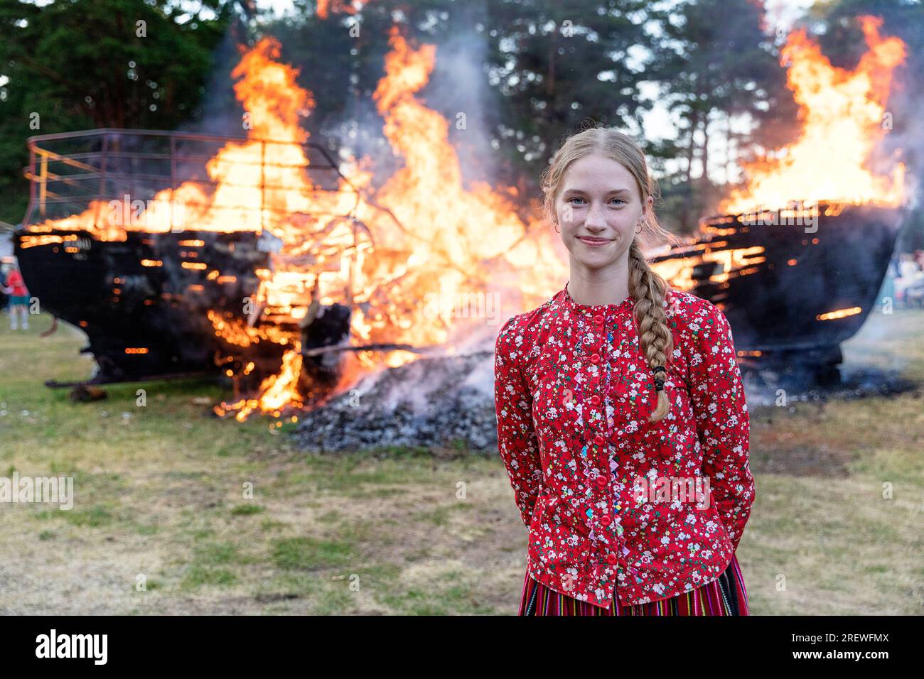 Uy egasi va xizmatkor porno Bodibilder jinsiy aloqa