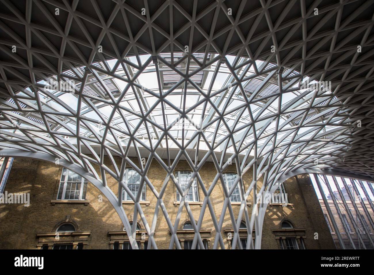 Kings Cross Station Celling canopy detail Stock Photo Alamy